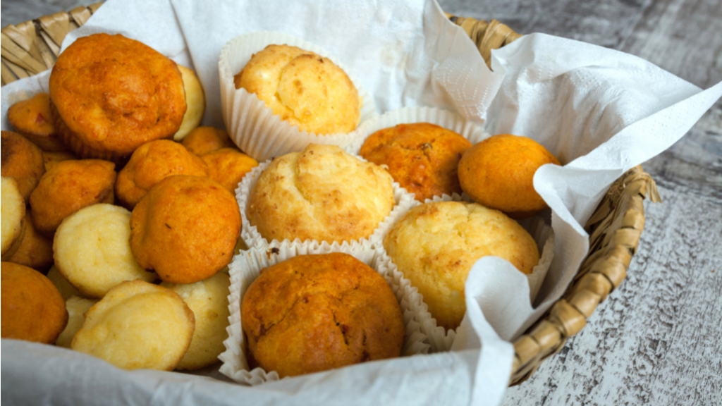 Egg White Muffins with Cheese