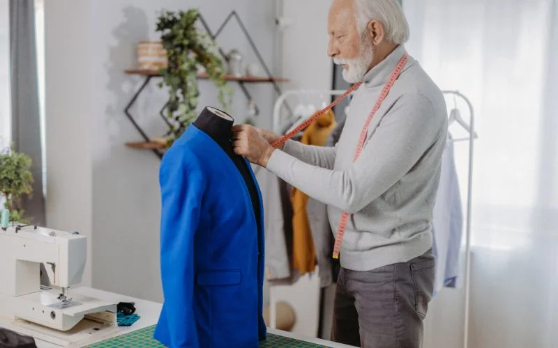 Tailoring Decluttering for Seniors